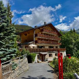 Colorado Riders Chalet, hotel u gradu Kran-Montana