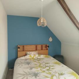 Chambre bleue tout confort