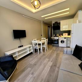 Levent Apart