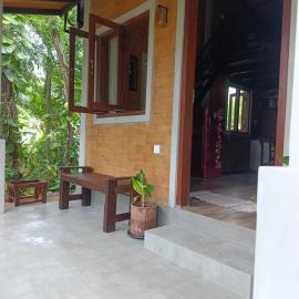 Golden leaf cottage