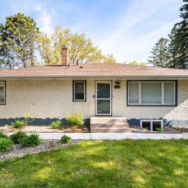 2BR Basement - Near St Paul - WFH Desk & Patio