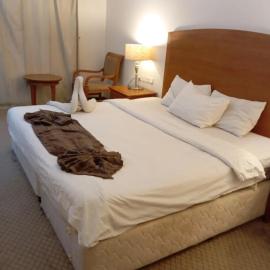 Room Al-Malaz, hotel sa Riyadh