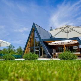 Tasija Relax & Spa, хотел в Добой