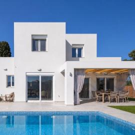 Casa del olive,vacation rental,pool garden private parking