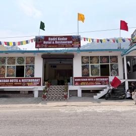 Badri Kedar Hotel And Restaurant, Hotel in Rudraprayāg