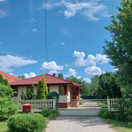 Mangó Vendégház