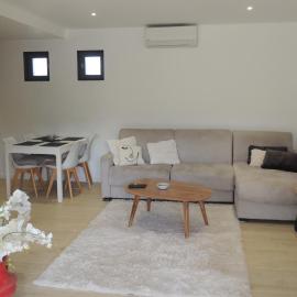 Villa Studio Cosy Hauteur Vallauris L'Atelier, khách sạn ở Vallauris