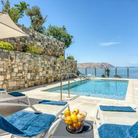 2Bfree Apartments, hotel in Stinica