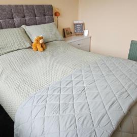 The Nest - small double room nr Glencoe, hotel in Ballachulish