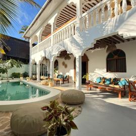 Bahari Paje Beach House, hotel en Paje