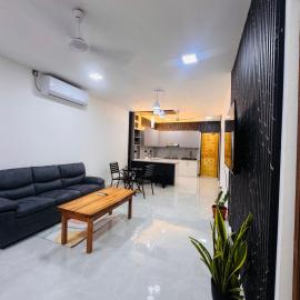 Fuvahmulah Airport में, होटल Suhana residence