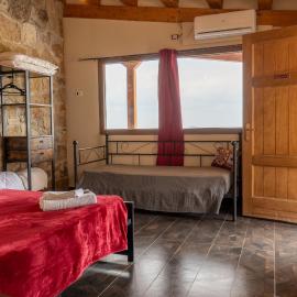 MonteSoprano Agriturismo - Resort - Spa - Gym -Camping - Suite, hotel Capizziben