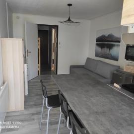 Charmant studio Cabine à Carnon, entre plage et port – hotel w mieście Mauguio