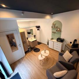 Au bât Tournai chambre zen, hotel a Tournai