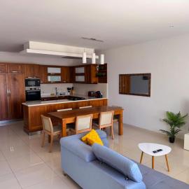 Marsaxlokk Harbour View Apartment, hotel in Marsaxlokk
