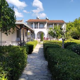 ARTEMIS Studios & Apartments Sidari