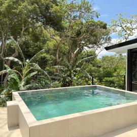 Casa La Paz, Paix, Jungle, Singes, Piscine à Atenas, hotelli kohteessa Atenas