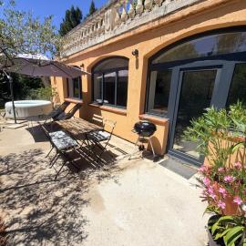 Aix-en-Provence, Cosy studio au calme de la campagne avec Spa et Clim