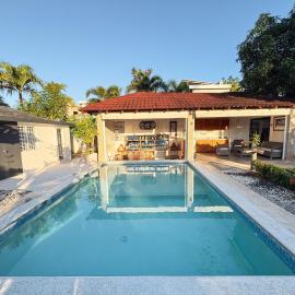 Villa La Dueña Las Terrenas, viešbutis mieste Terenasas