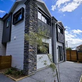Brand New 2BR Retreat, Cozy, Sunny and Peaceful, hotel in Lower Hutt
