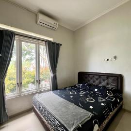 Farel Homestay, hotelli kohteessa Tlekung