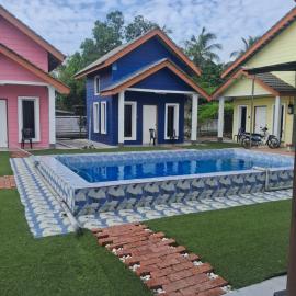 NS Rainbow Cottage Private Pool Pengkalan Balak Tanjong Bidara, hotel in Masjid Tanah