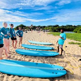 saha surf camp, hotel in Arugam Bay