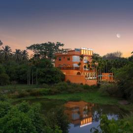 Nanxiang Shushan Hotel, hotell i Sanya