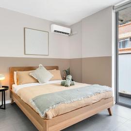 4B Relaxing Abnb Studio With Balcony, Near Marketplace And Train