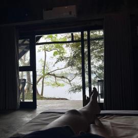 Aji fruit farm cottage peaceful lakeside farm stay with sunrise views 01, hotel a Embilipitiya
