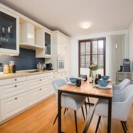 NEU! 120qm Penthouse-Wohnung mit Dachterrasse am Marktplatz