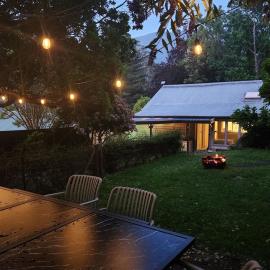 Red Gum & Stone - Peace Space Nature, hotel a Warburton