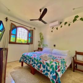 Habitación privada con AC en Carrizalillo VERDE