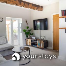 Sparrow Grove Barn Countryside Escape by YourStays, hotel u gradu Sandbach