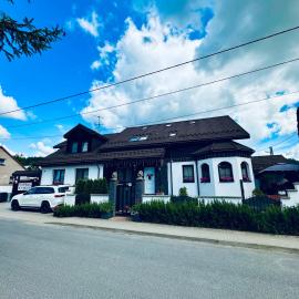 Penzión BACH, hotel u gradu Višnje Ružbahi