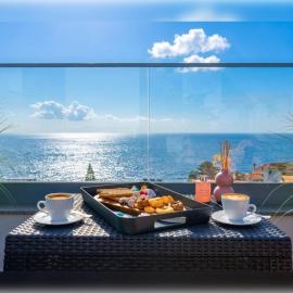 VILLA HELENA Pearl Apartment, hotel a Caniço