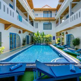 The Linh Coastline Villa, hotel u gradu Hoi An