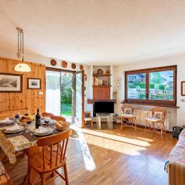 Family Apartment Steps From Ski Lifts - Happy Rentals