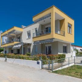 SLV Danai 7 Apartments、オフリニオンのホテル