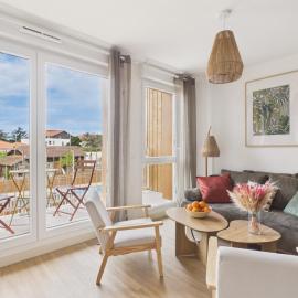 Le Snap - appartement pour 6 -piscine commune