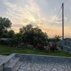 blue caravan, hotel in Nea Potidaea