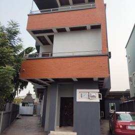 3 bedroom apartment Magodo GRA