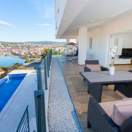 Apartment Solis Okrug Gornji
