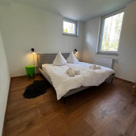 Oase, hotell i Hürth