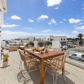 CoastLight Rooftop by Bayside Modern Penthouse