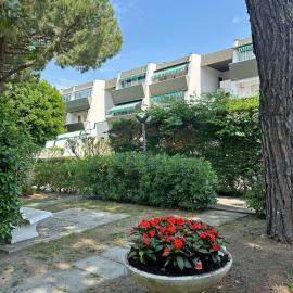 Residence MARE App Alga 24, hotel in Lido delle Nazioni