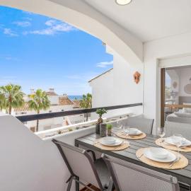 Riviera apt with pool by Costarentals - Ref 82