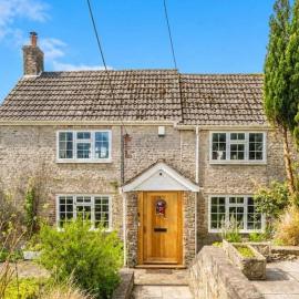 The Old Weavers Cottage Retreat - No Annexe, hotel in Corsley