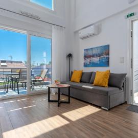 SLV Irida Apartment