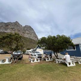 The Hangklip Hotel: Pringle Bay şehrinde bir otel